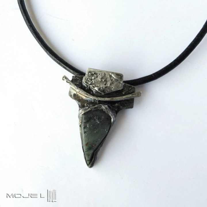 jaspisowy grot_7221_4x6cm.jpg