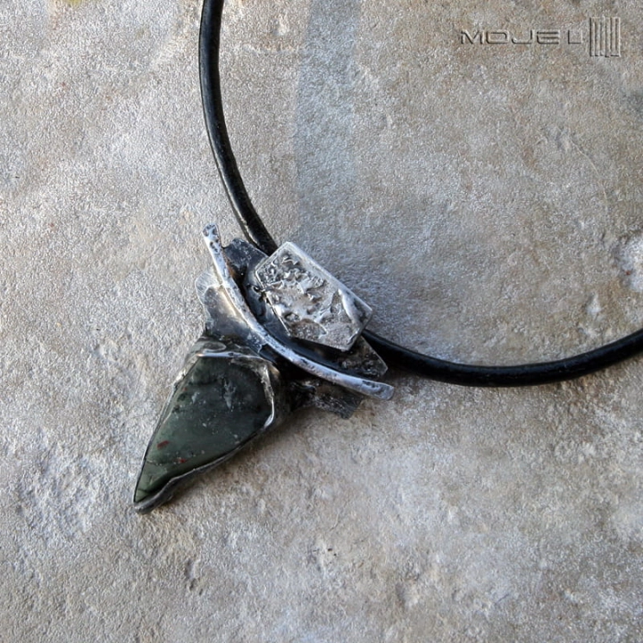 jaspisowy grot_7225.jpg