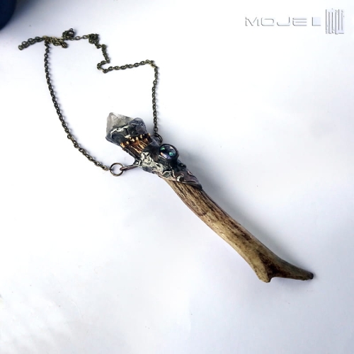 Skarb leśnego elfa II, wisior z rogu, biżuteria gotycka