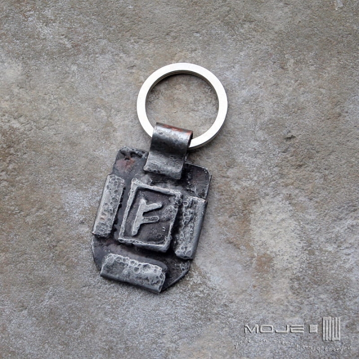 Brelok z runą Fefu, znaki runiczne, talizman, runy