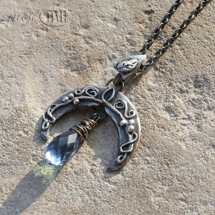 Lezka-moona-wisior-srebrny-srebro-Swarovski-ksiezycowy-lunula