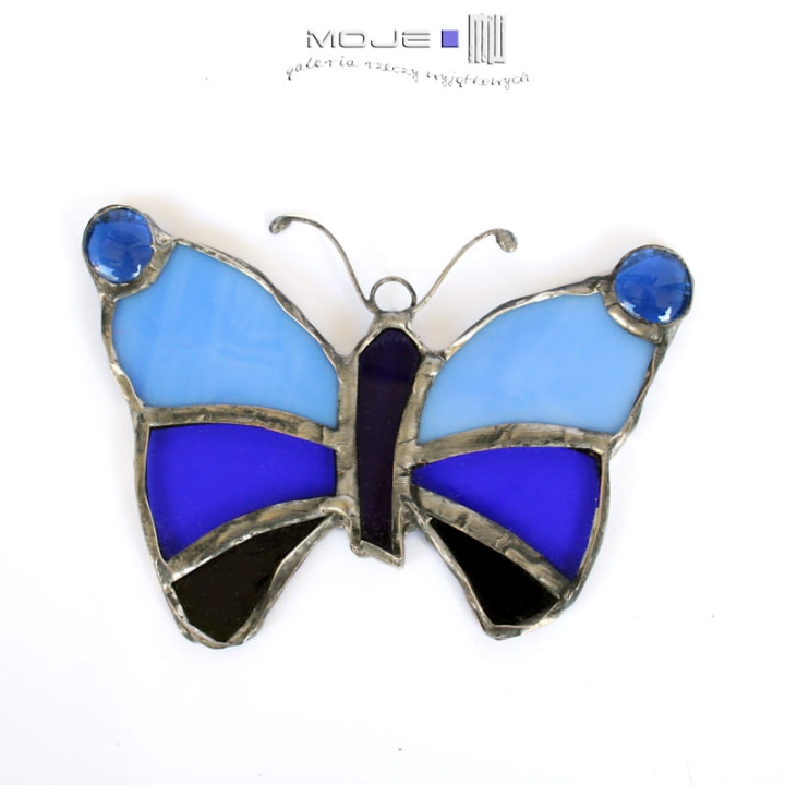 motyl w niebieskościach, witrażowy motyl, szklany motyl, niebieski motyl, witraż Tiffany, ozdoba, pomysł na prezent
