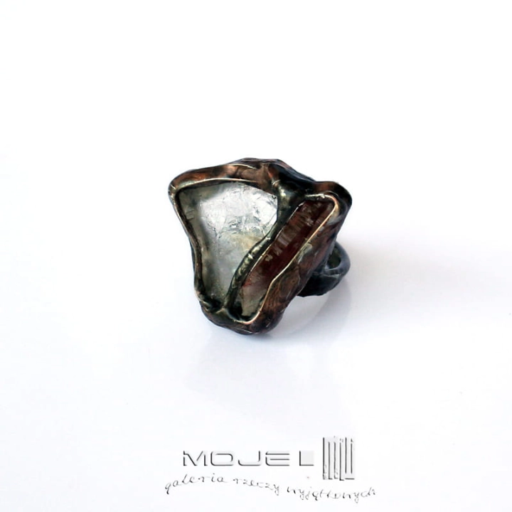 harmonia cytrynu z kryształem_1795_kryształ gor-cytryn_kam najsz 2,5x3cm_sr 18mm.jpg